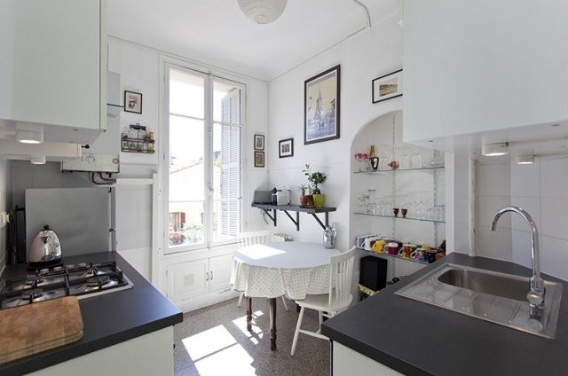 Beautiful bourgeois three bed in.. - 2