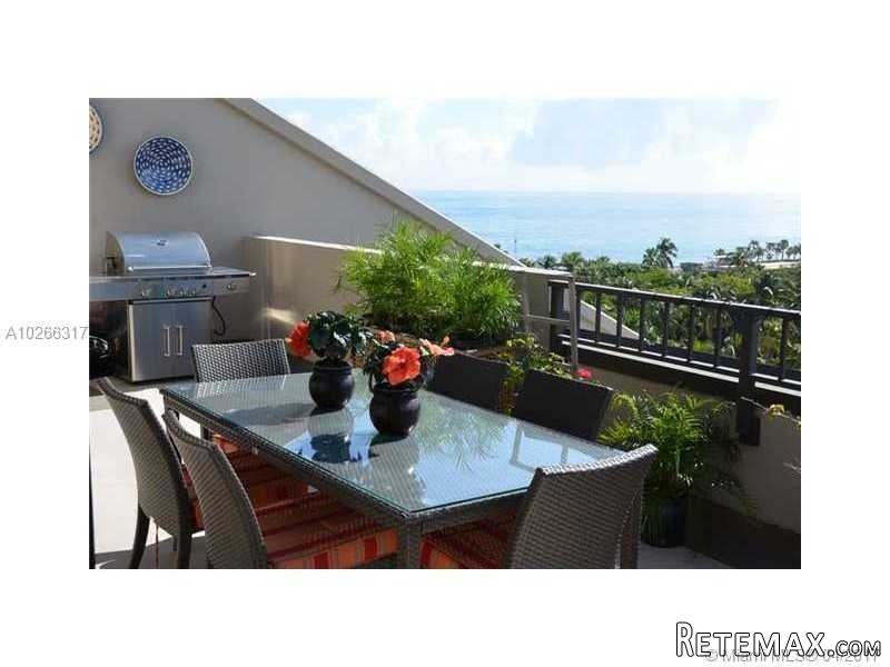 3 bedroom Flat For Sale: 201 Crandon.. - 2