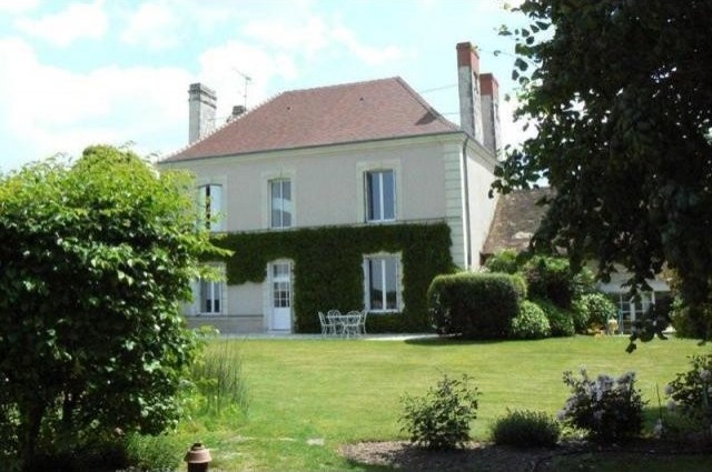 8 bedroom House For Sale: 86100.. - 2