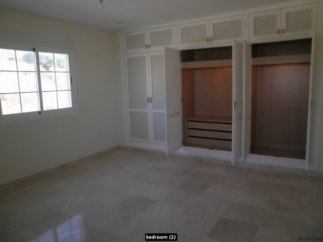 Villa for sale in Benalmadena, Malaga.. - 2