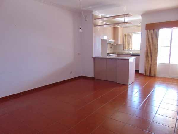 2 Bed Apartment For Sale - Portimao - 2