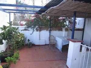 Townhouse, Alozaina