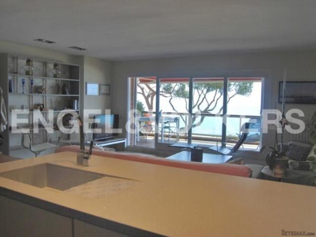 Exclusive beachfront apartment Barcelona - 2