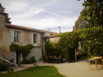 Beautifully Restored Farmhouse With.. - 2