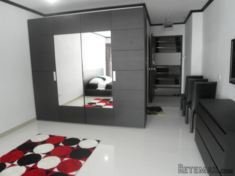 36 sqm studio in low rise Condominium.. - 2
