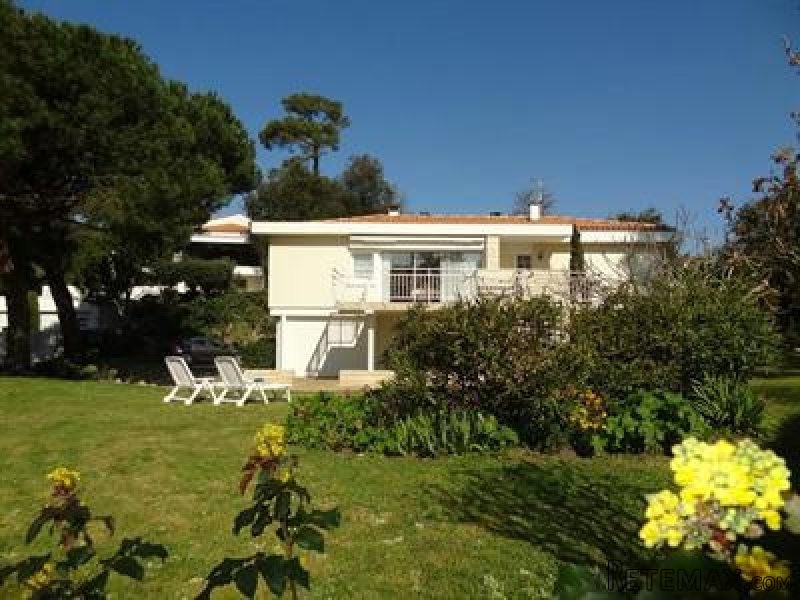 4 Bedrooms - Villa - Poitou-Charentes.. - 2