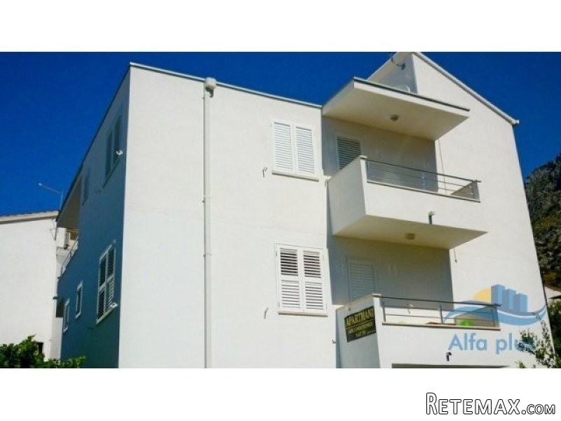 Novoizgrađena apartmanska kuća