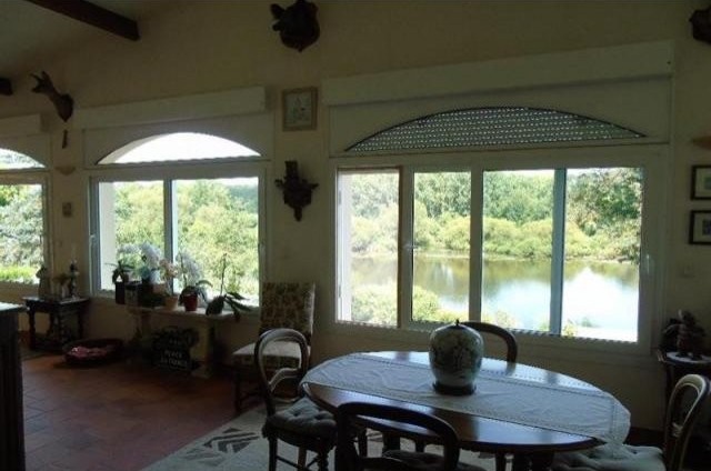 3 bedroom House For Sale: 86210 A 20..