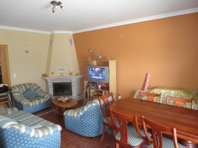 Spacious and Excellently Valued T2 in..