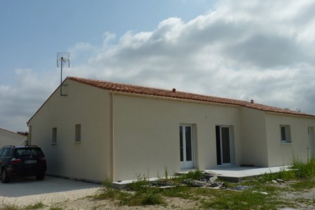 Stone House For Sale St Jean D Angely - 2