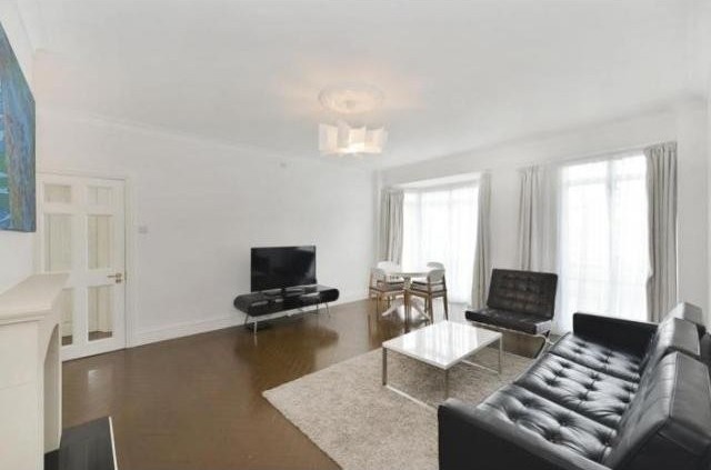 4 Bedrooms - Apartment - London - For..