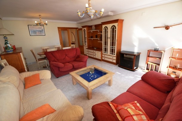 Bargain! Large apartment for sale in.. - 2