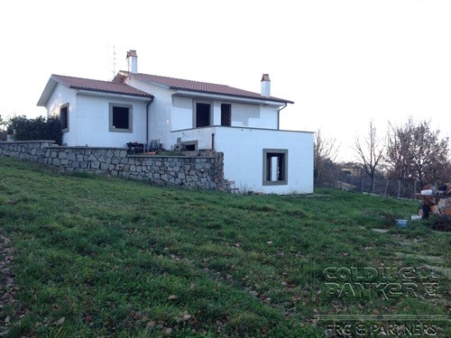 2 Bedrooms - Villa - For Sale
