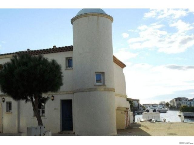 3 Bedroom Apartment For Sale - 2