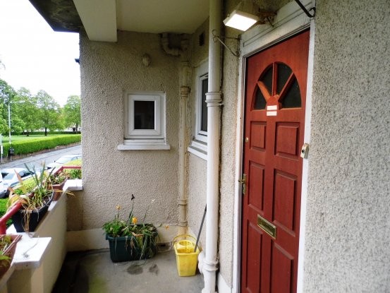 3 bedroom, Flat house for sale - 2
