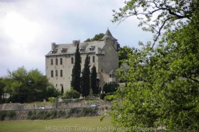 4 bedroom Castle For Sale: 12270 AVEYRON