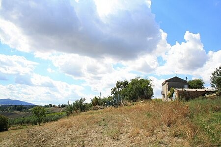 Detached property with beautiful views.