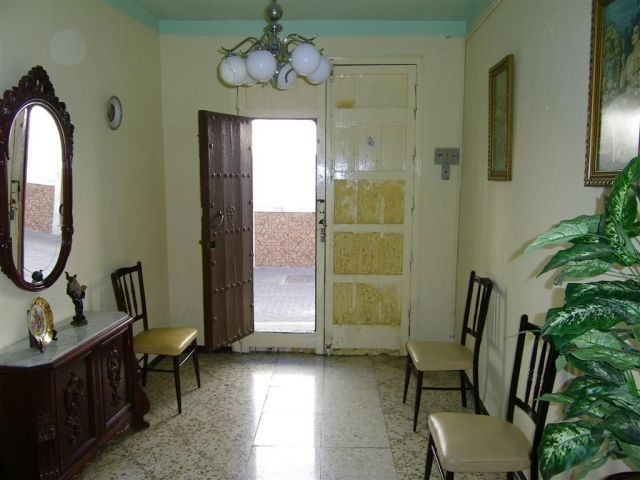 Apartment - An interesting period.. - 2