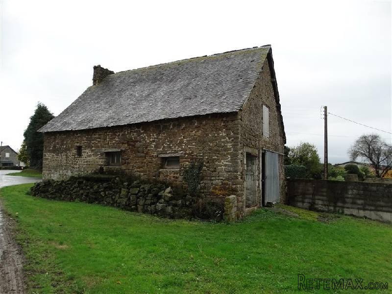 Set of Building to Renovate - 2