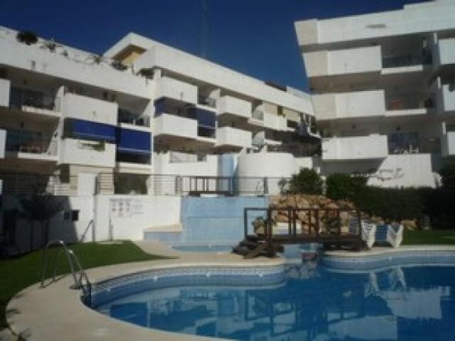 Riviera Del Sol Apartment
