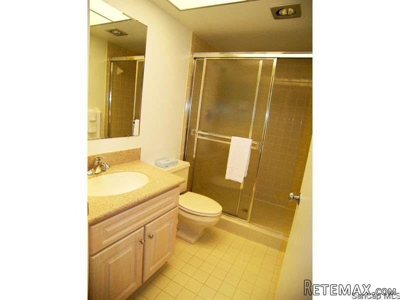 2 bedroom Condominium For Sale:.. - 2