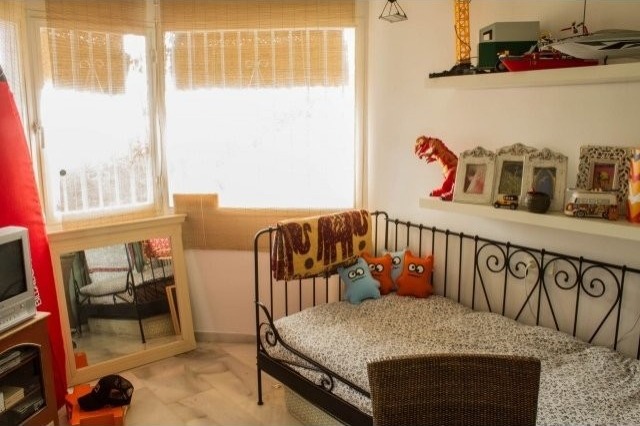 1 Bed Apartment for sale in Calahonda