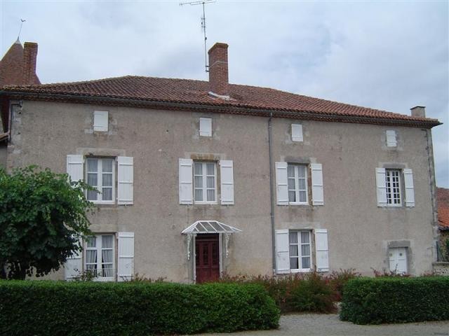 For sale - House 9 rooms