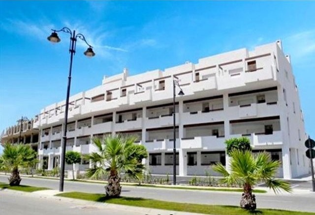 2 Bed Apartment Front Line Golf