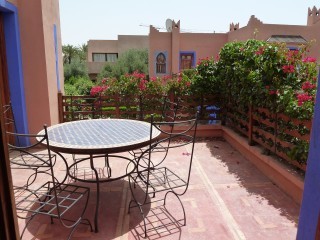 Furnished apartment 2 Beds - 2.5 Baths..