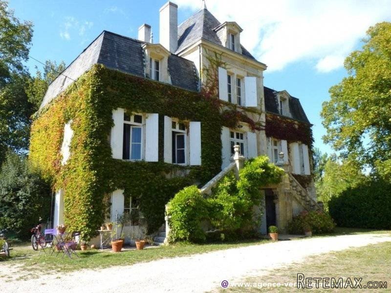 Ref 21/1030 : Demeure De Charme - 2