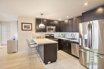 3 bedroom Apartment For Sale: 145 PARK.. - 2