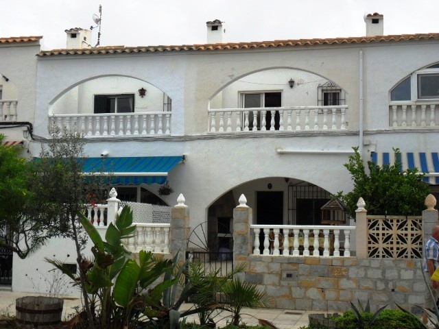 3 bedroom town house for sale in Spain - 2