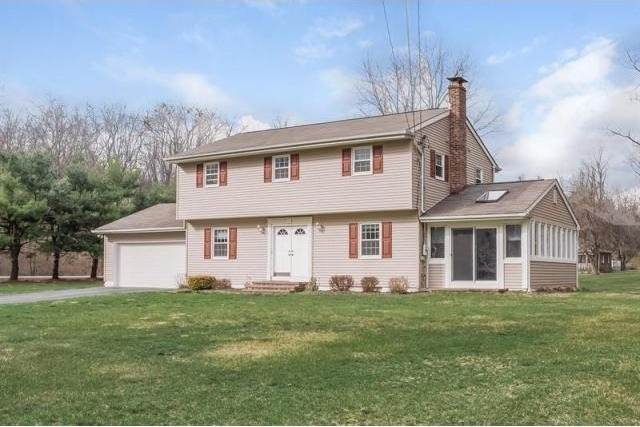 4 bedroom Residence For Sale: Stanford..