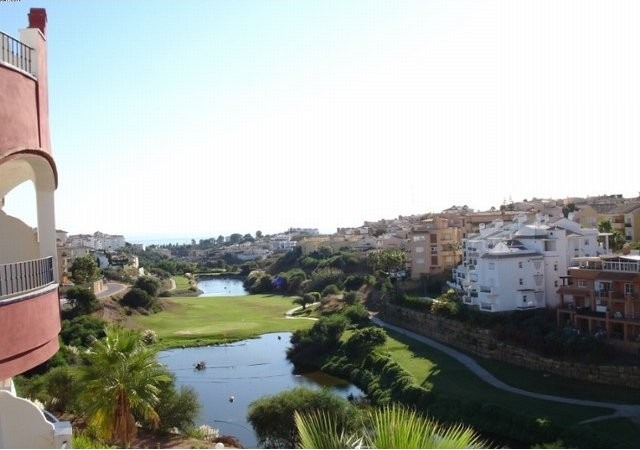 2 Bed Apartment for sale in Mijas Costa