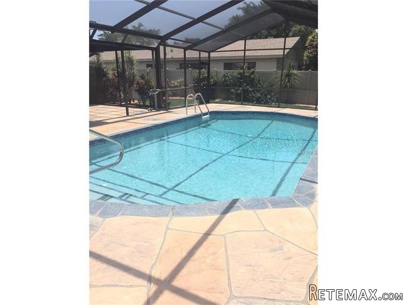 3 bedroom House For Sale: 6920 4th.. - 2