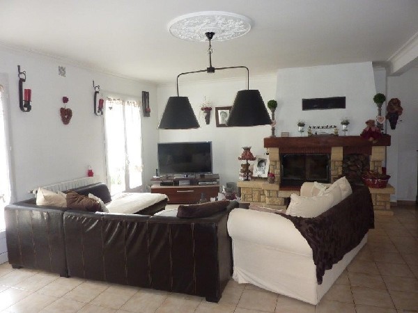 Detached House in Rural Setting - 2
