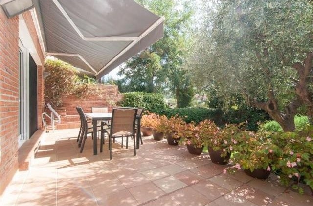 5 bedroom Terraced House For Sale:..