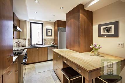 4 bedroom Apartment For Sale: 37.. - 2