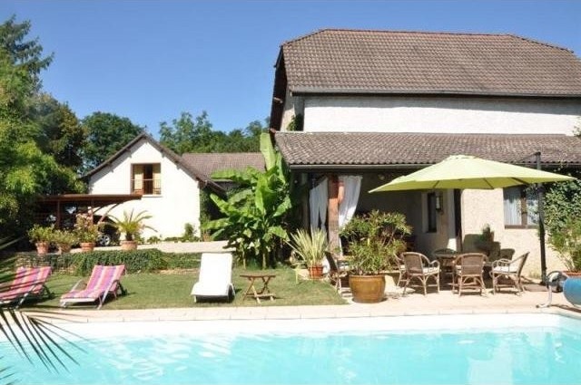 4 bedroom House For Sale: 38890 SAINT.. - 2