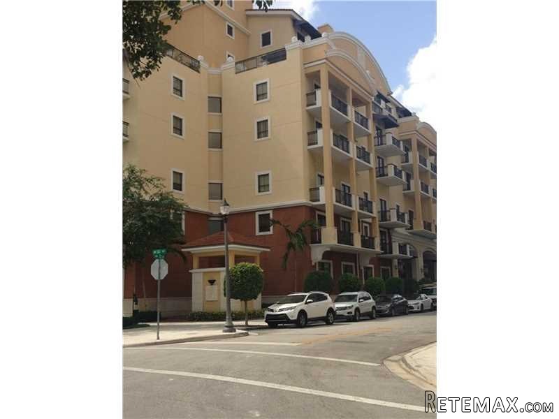 2 bedroom Flat For Sale: 8395 SW 73 AV..