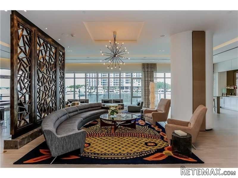 2 bedroom Flat For Sale: North Miami.. - 2