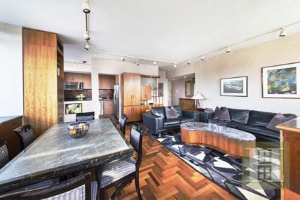 3 bedroom Apartment For Sale: 2373.. - 2
