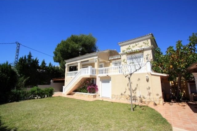 3 Bedroom Villa in Moraira - 2