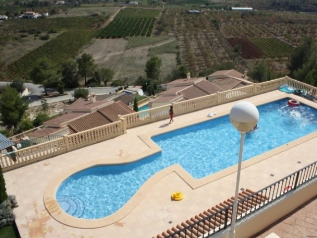3 Bedrooms - Property - Alicante - For.. - 2
