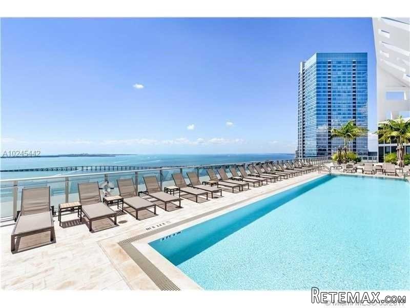 2 bedroom Flat For Sale: 1300 Brickell..