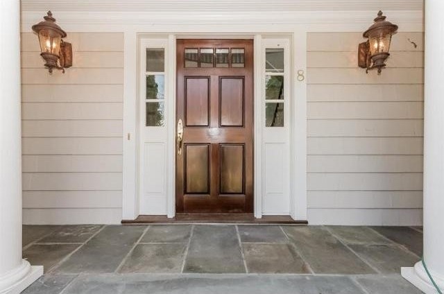 5 bedroom Residence For Sale: Old..