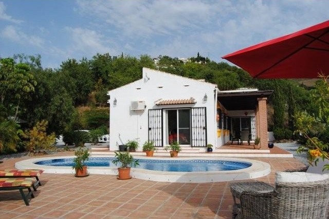 Villa for Sale in Competa, Competa..