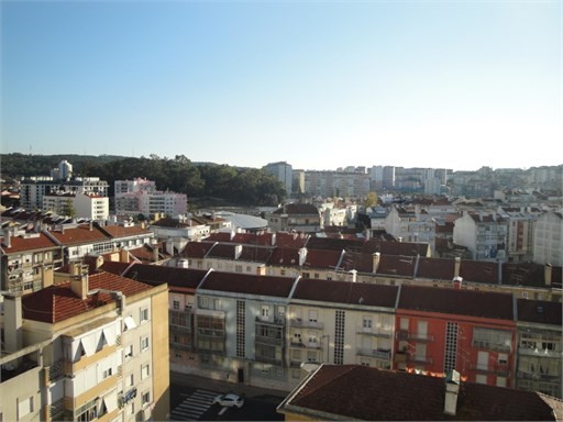 7 Bedroom Apartment in Lisbon - 2