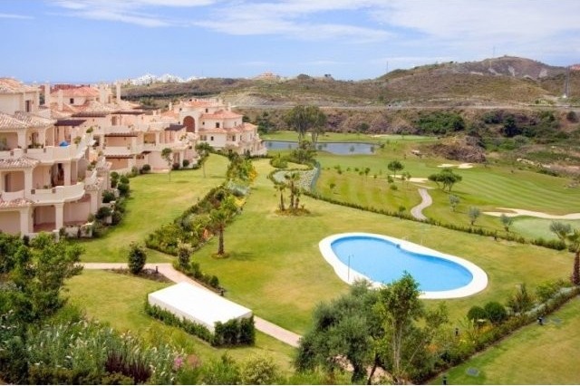 Superb Front Line Golf Duplex Penthouse