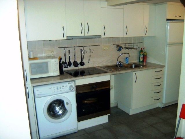 3 Bedrooms - Semi Detached House -.. - 2